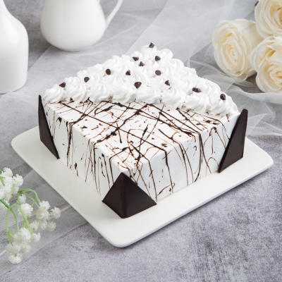 Choco Vanilla Cake
