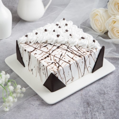 Choco Vanilla Cake